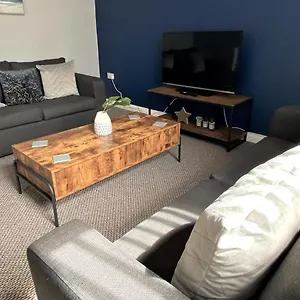 Sleepover 5 Free Parking Sleeps 6 Blackpool